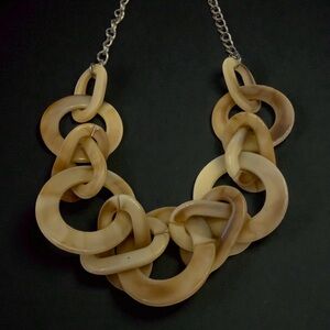 Vintage ‘80s Chunky Tan Chain Necklace